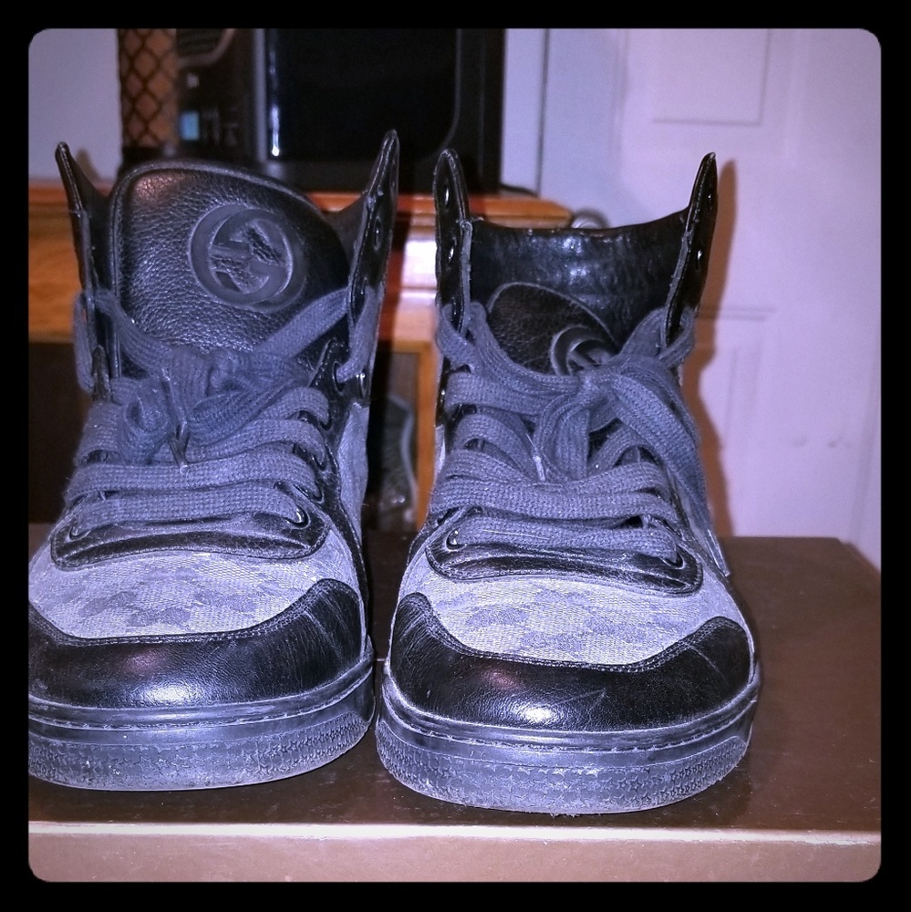 Men's Size 9 Hi-Top Gucci Sneakers Discontinued